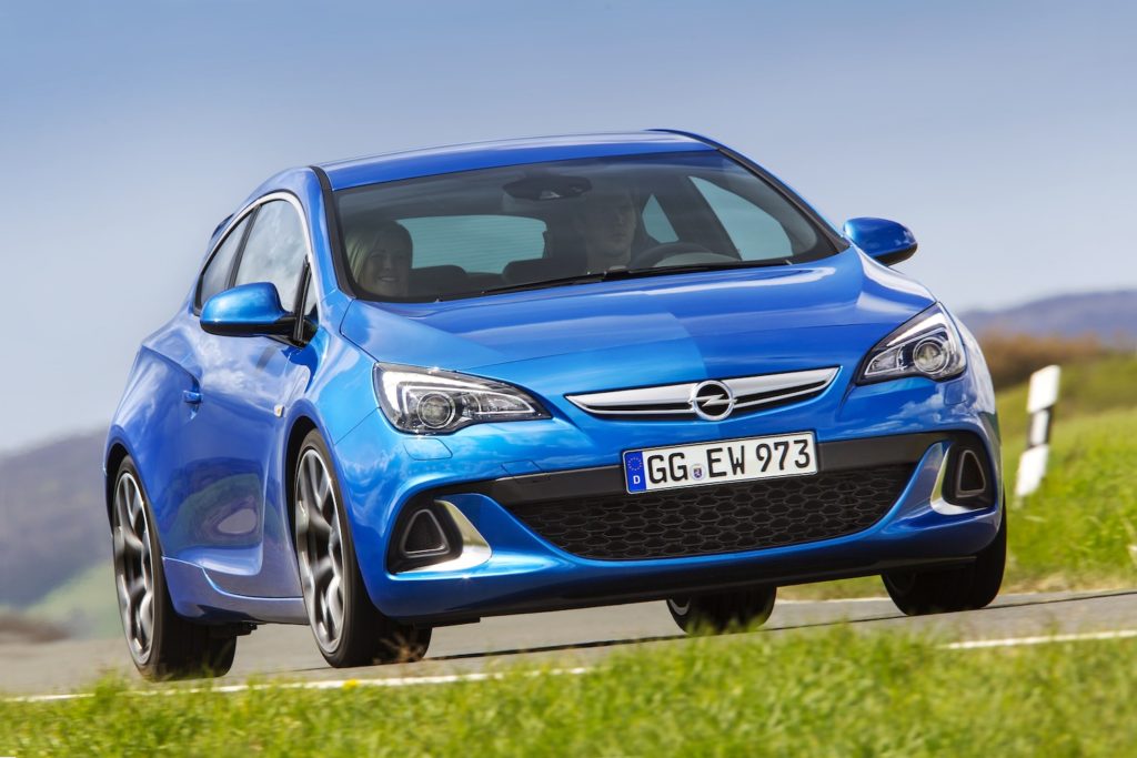 Opel Astra GTC OPC
