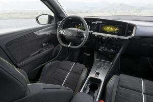 planche de bord Opel Mokka GSE.