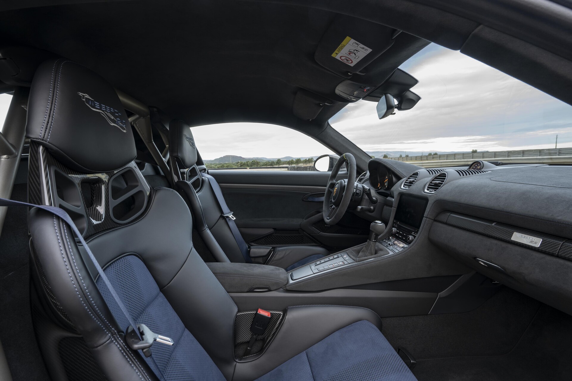 Porsche 718 Cayman GT4 RS Porsche 718 Cayman GT4 RS