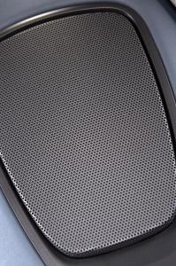 aston-martin-db11-v8-36