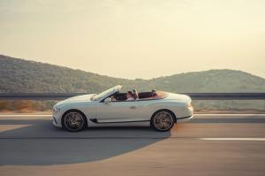 bentley-continental-gt-mk3-convertible-11