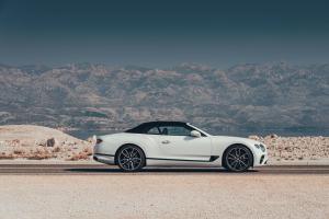 bentley-continental-gt-mk3-convertible-14
