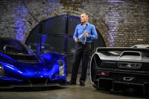 8. CEO and Founder Kevin Czinger at worldwide reveal in London, UK close up of cars