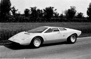 Lamborghini Countach LP 500-1