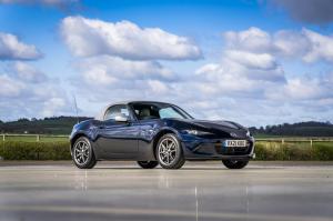 mazda-mx5-sport-venture-my21-uk-33