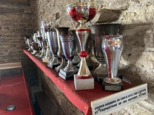 musee-chateau-savigny-les-beaune-abarth-avions-de-chasse-2023-juillet-10