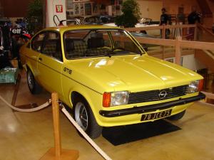 musee-automobile-de-loheac-2006-210