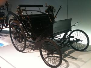 2010-musee-mercedes-benz-cars13