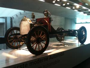 2010-musee-mercedes-benz-cars19
