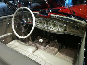 2010-musee-mercedes-benz-cars28