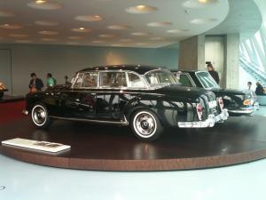 2010-musee-mercedes-benz-cars45