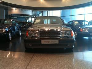 2010-musee-mercedes-benz-cars90