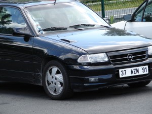 opel-astra-gsi-16v-f-29