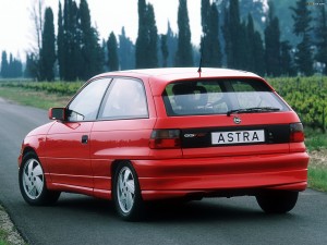 opel-astra-gsi-16v-f-37