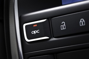opel-astra-gtc-opc-2012-4