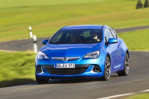 opel-astra-gtc-opc-2012-6