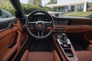 porsche-911-s-t-type992-10