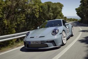 porsche-911-s-t-type992-13