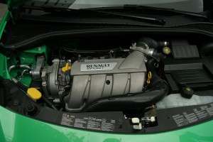 renault-clio3-rs-phase2-79