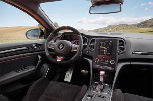 renault-megane-4-rs-cup-45