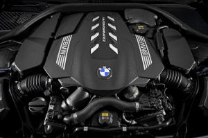 bmw-serie-8-2018-26